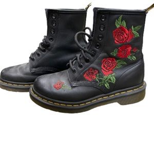 Dr. Martens black boot with rose detail, women’s size 5